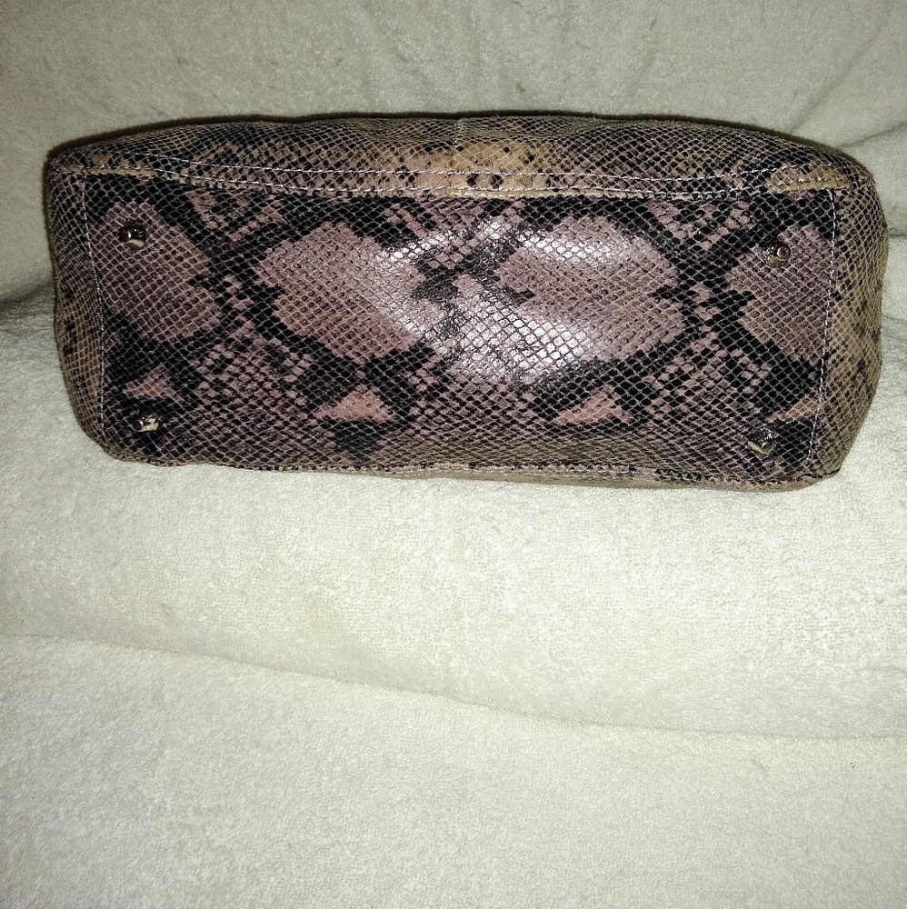 Cynthia Rowley Python Leather Large Shoulder Bag. - image 7
